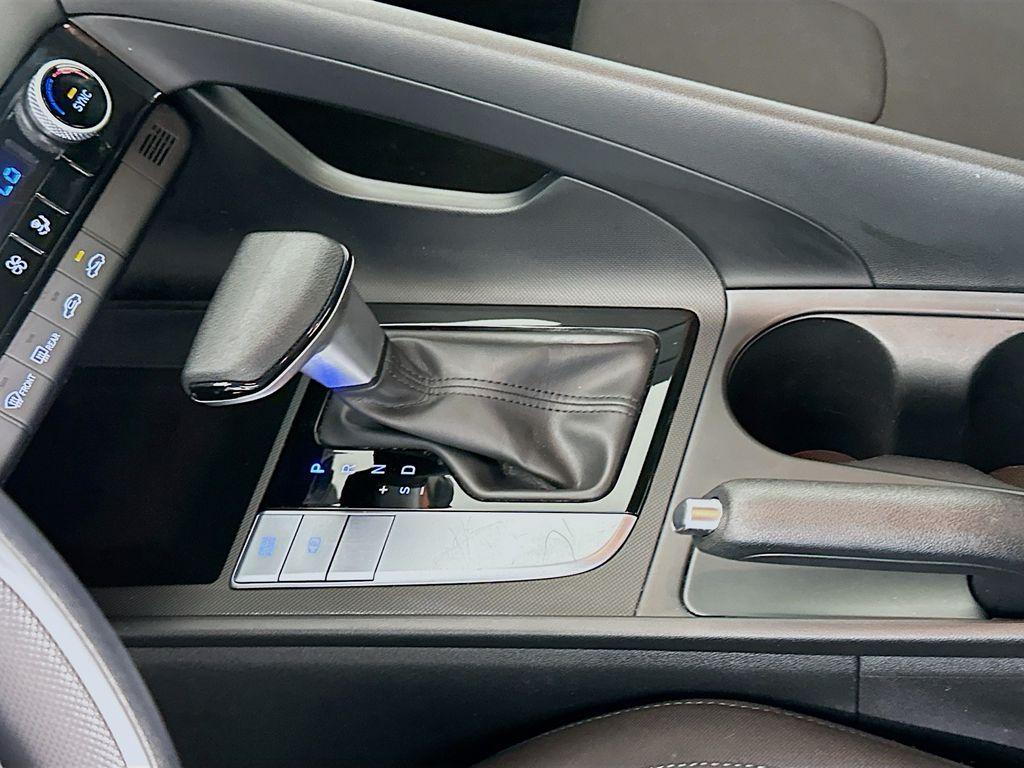 used 2024 Hyundai Elantra car, priced at $19,471