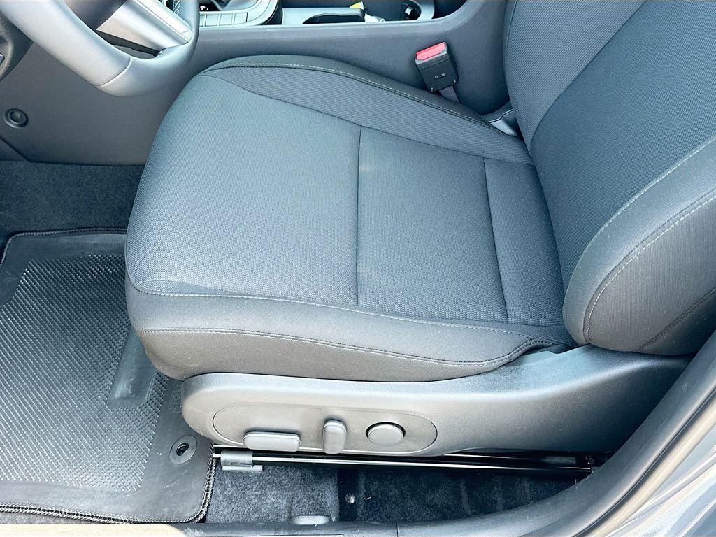 new 2025 Hyundai Kona car, priced at $28,084