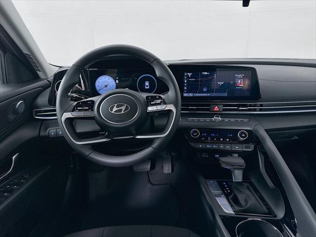 new 2024 Hyundai Elantra car, priced at $27,005