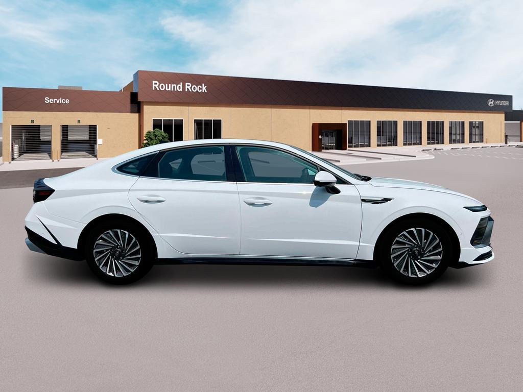 new 2025 Hyundai Sonata Hybrid car, priced at $39,960