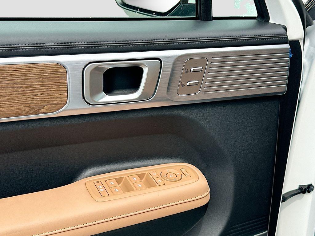 new 2025 Hyundai SANTA FE HEV car, priced at $47,495