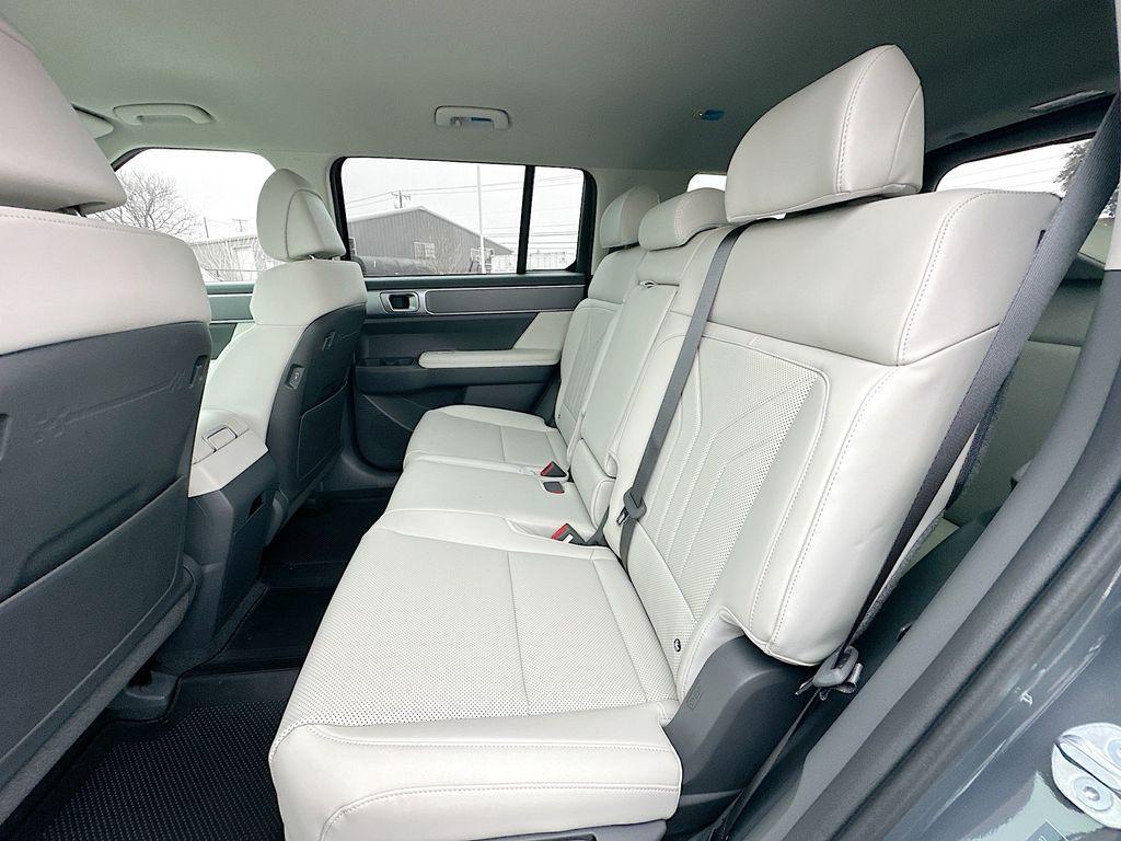 new 2025 Hyundai Santa Fe car, priced at $38,860