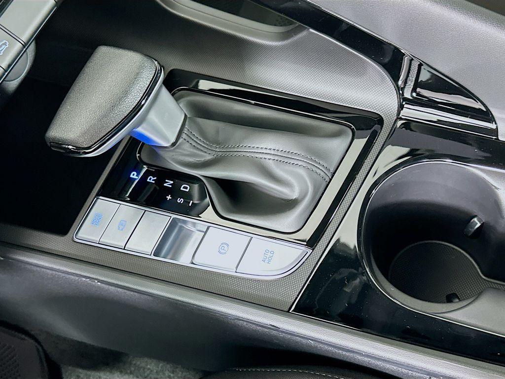 new 2025 Hyundai ELANTRA HEV car, priced at $27,305