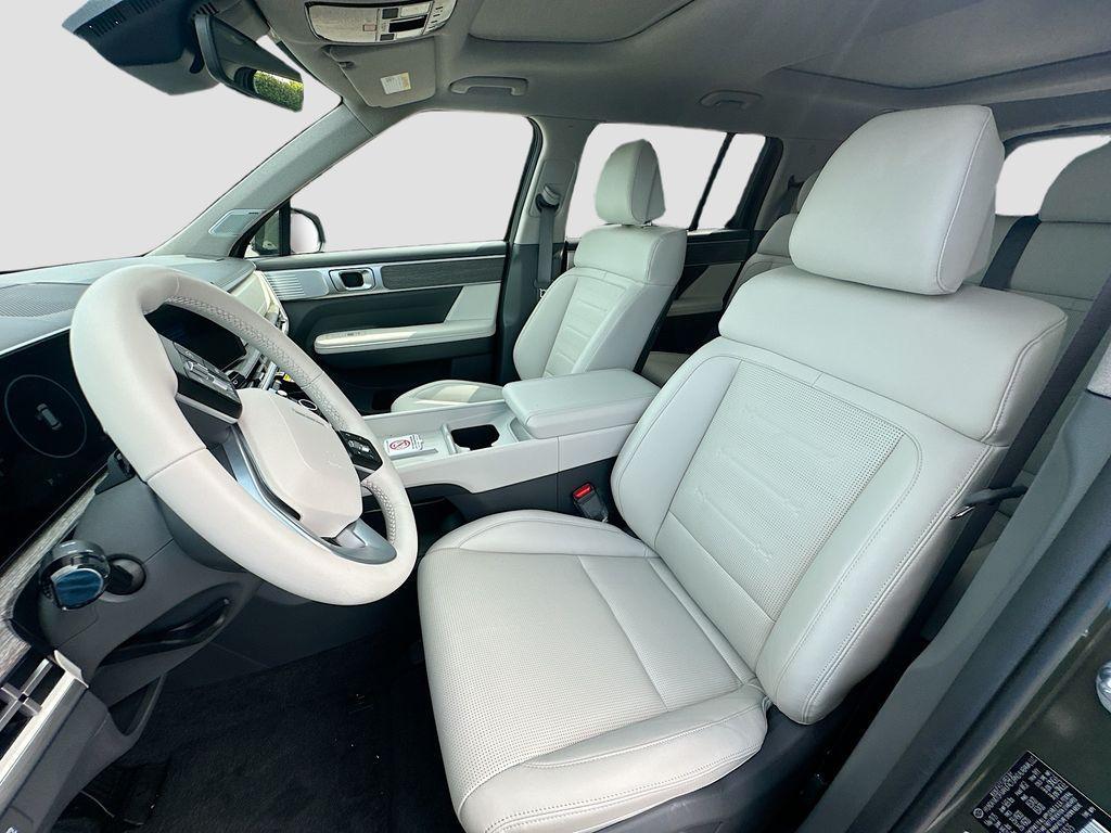 new 2025 Hyundai SANTA FE HEV car, priced at $47,115