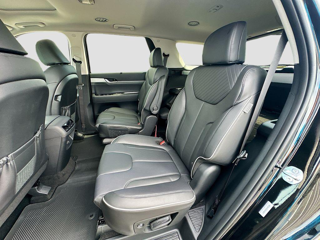 new 2025 Hyundai Palisade car, priced at $45,265