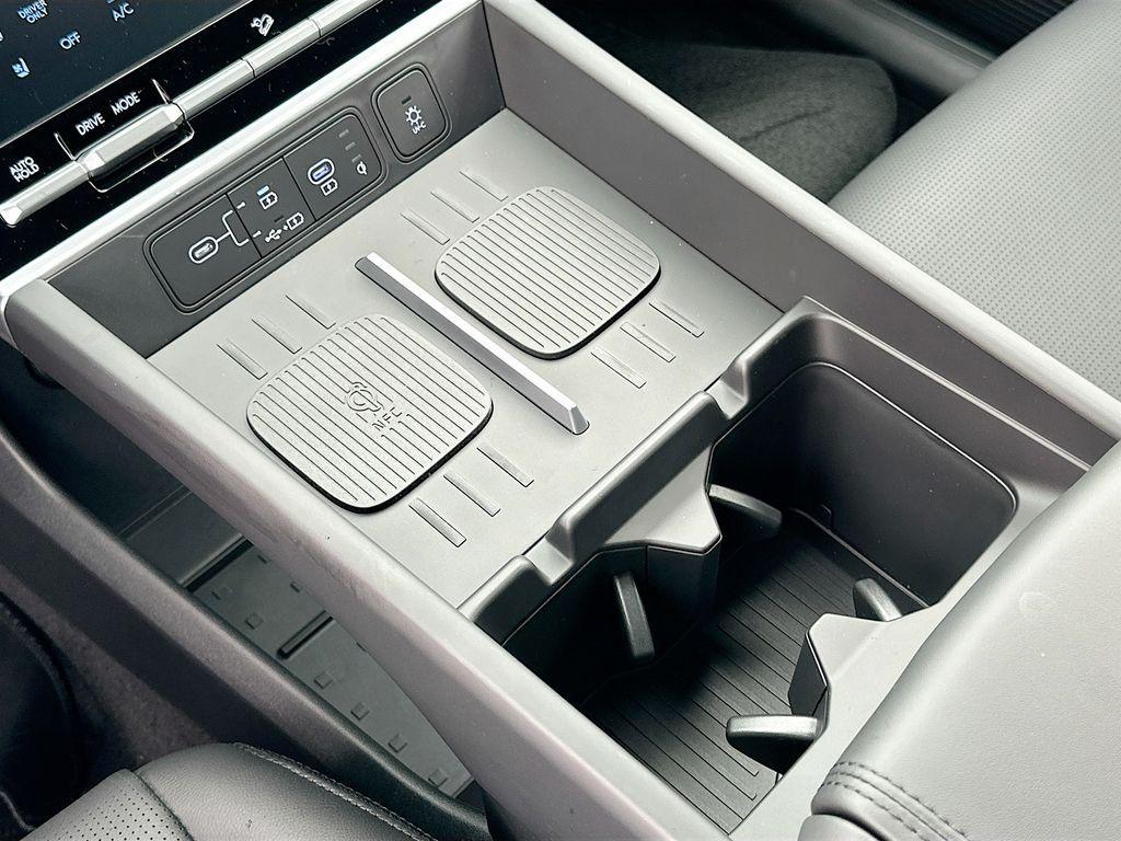 new 2025 Hyundai SANTA FE HEV car, priced at $47,000
