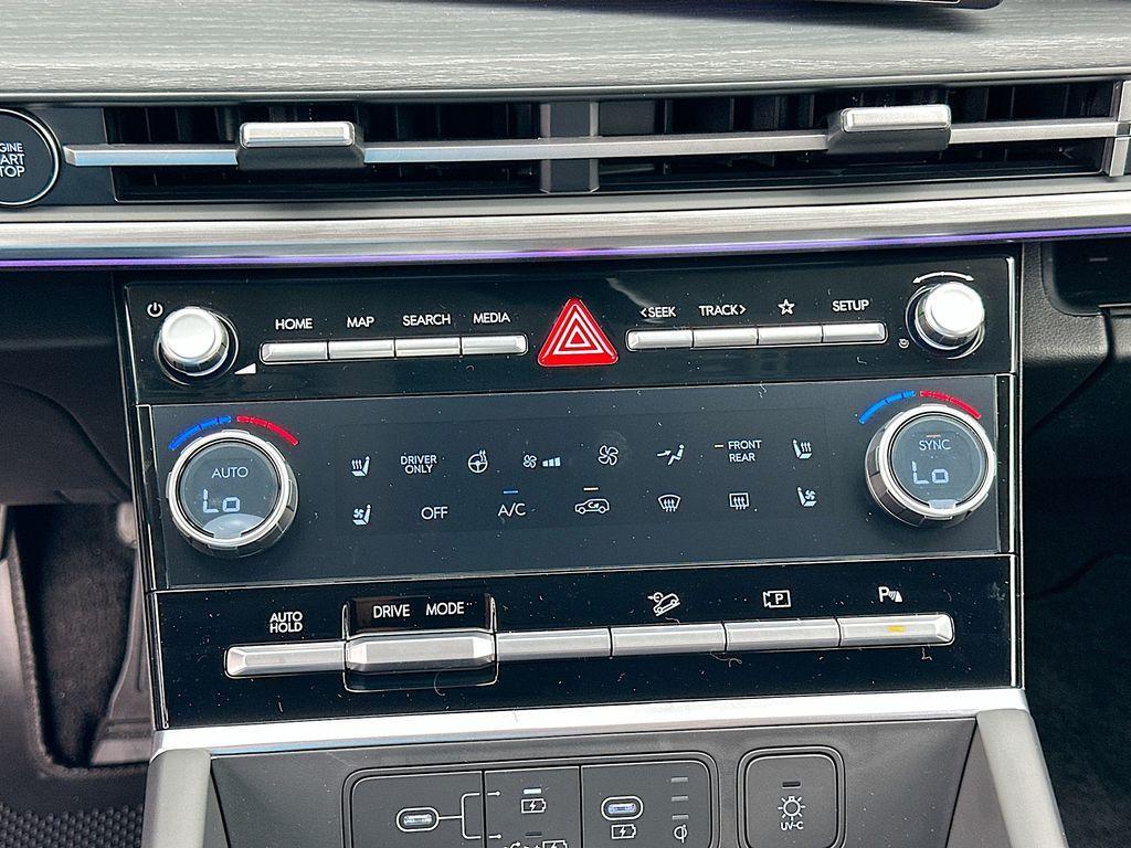 new 2025 Hyundai SANTA FE HEV car, priced at $47,000