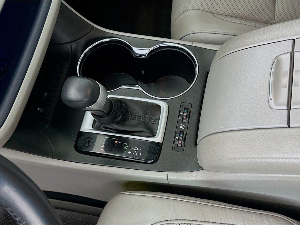 used 2018 Toyota Highlander car, priced at $25,399
