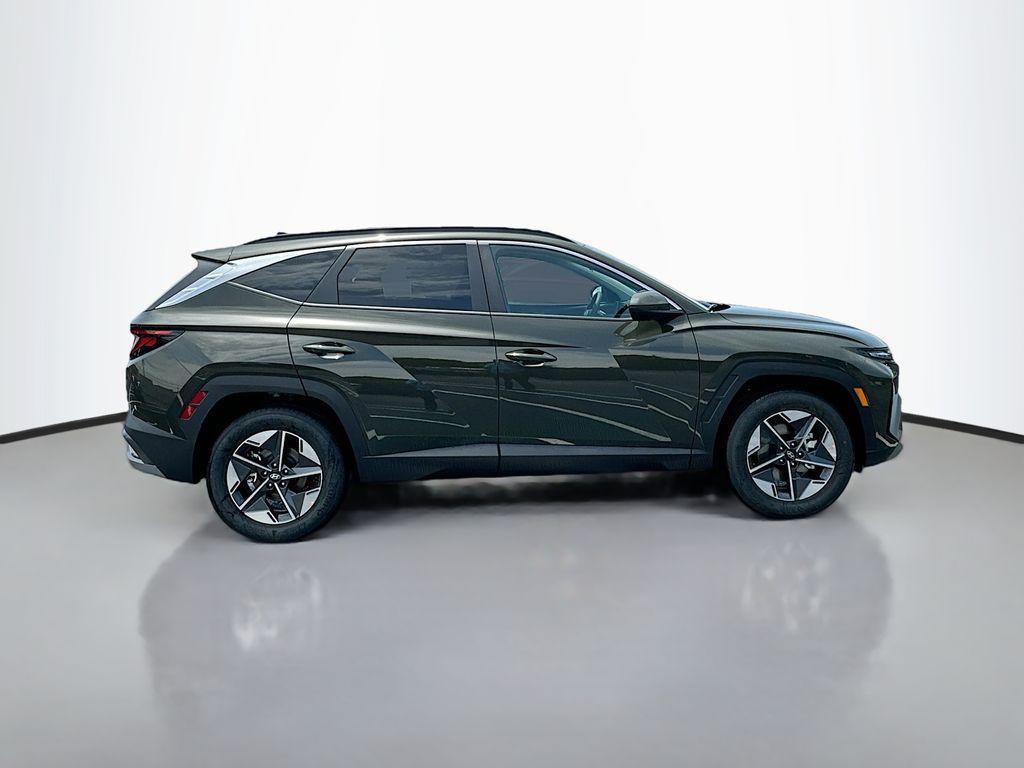 new 2025 Hyundai Tucson car, priced at $32,835