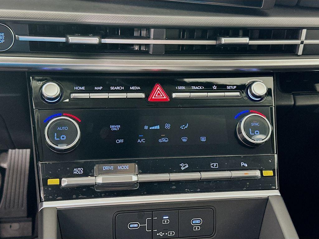 new 2026 Hyundai SANTA FE HEV car, priced at $38,670