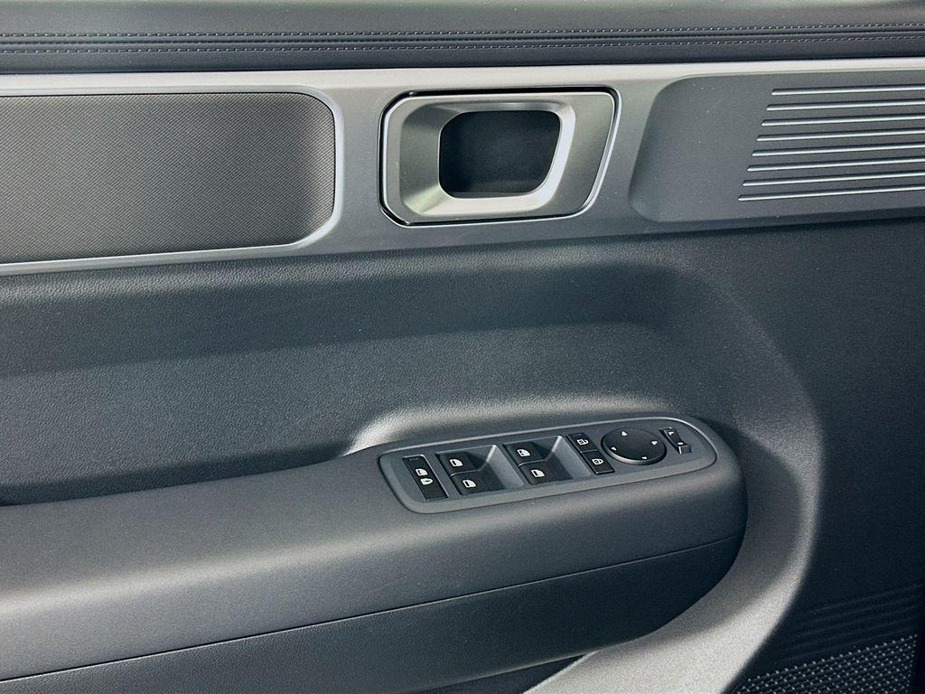 new 2026 Hyundai SANTA FE HEV car, priced at $38,670