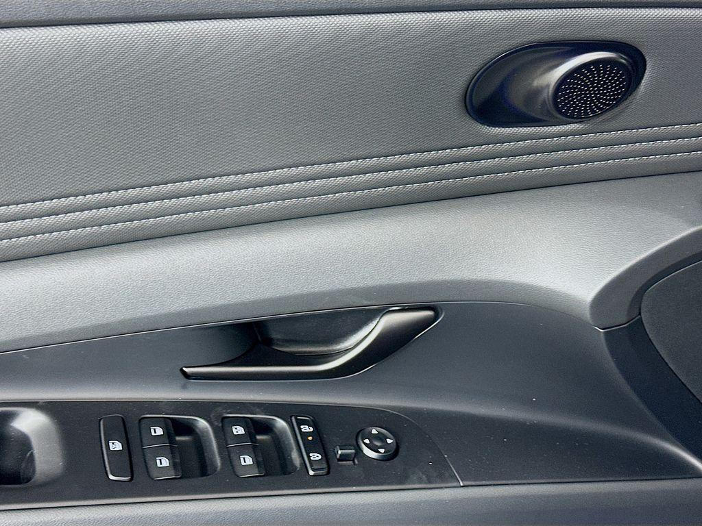 new 2025 Hyundai Elantra car, priced at $25,135