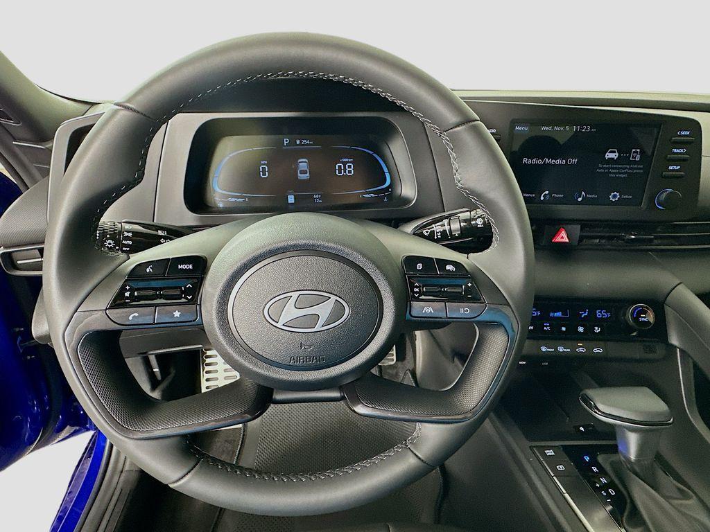 new 2025 Hyundai Elantra car, priced at $25,135