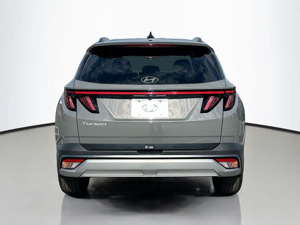 new 2025 Hyundai Tucson car, priced at $35,414