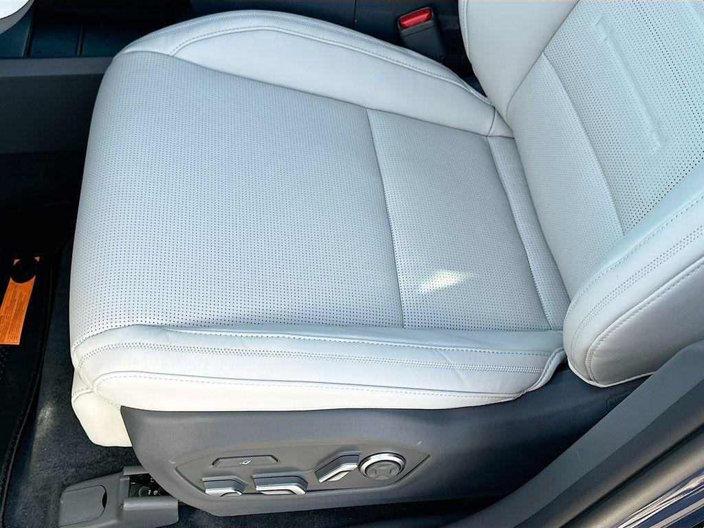 new 2025 Hyundai Santa Fe car, priced at $48,975