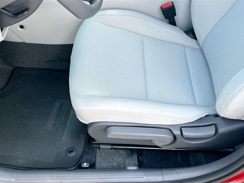 new 2025 Hyundai Kona car, priced at $27,080