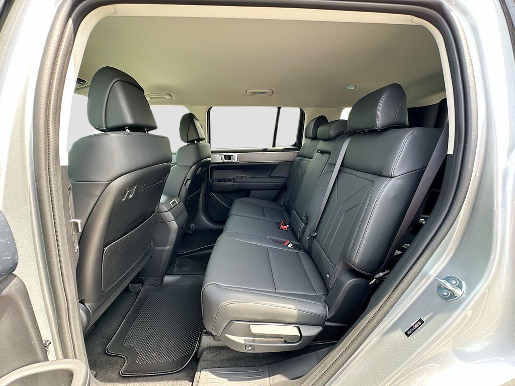 new 2025 Hyundai SANTA FE HEV car, priced at $40,199