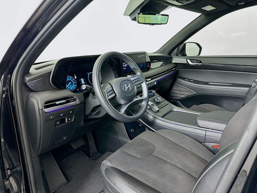 used 2024 Hyundai Palisade car, priced at $44,508