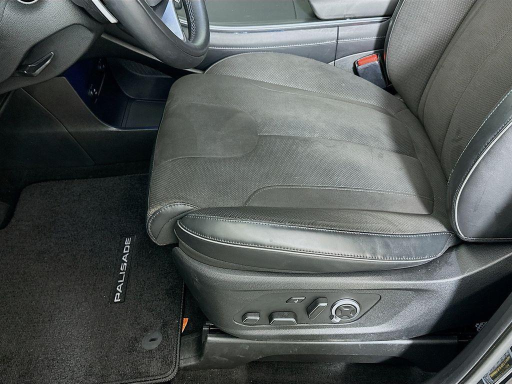 used 2024 Hyundai Palisade car, priced at $44,508