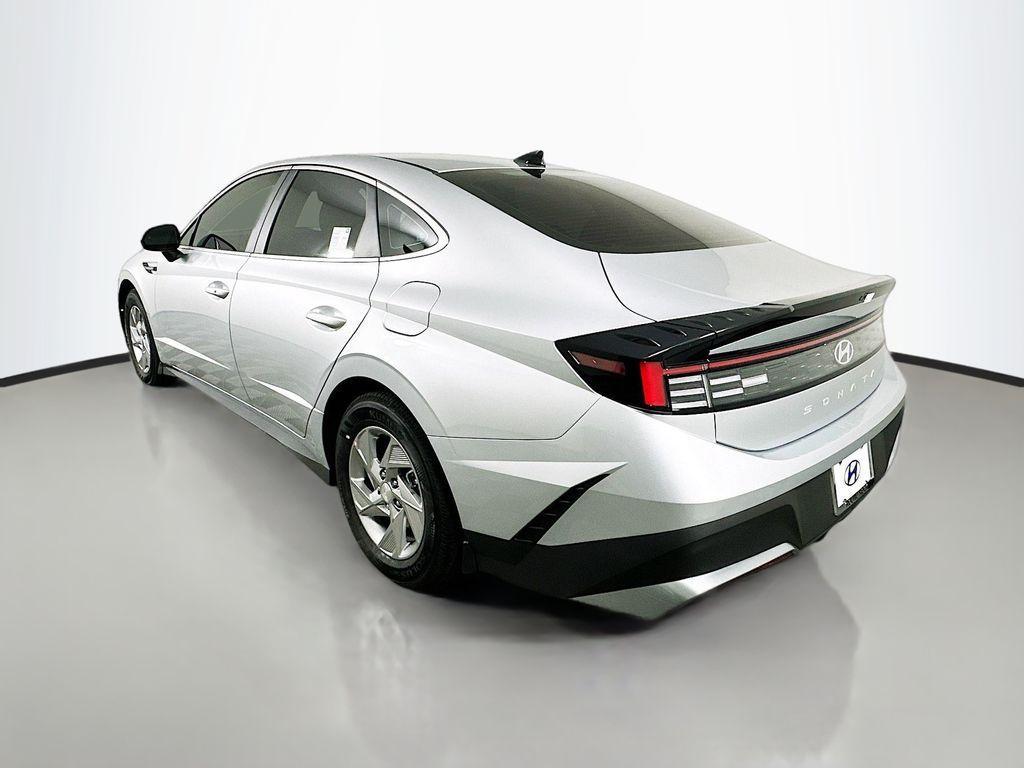 new 2025 Hyundai Sonata car, priced at $28,370