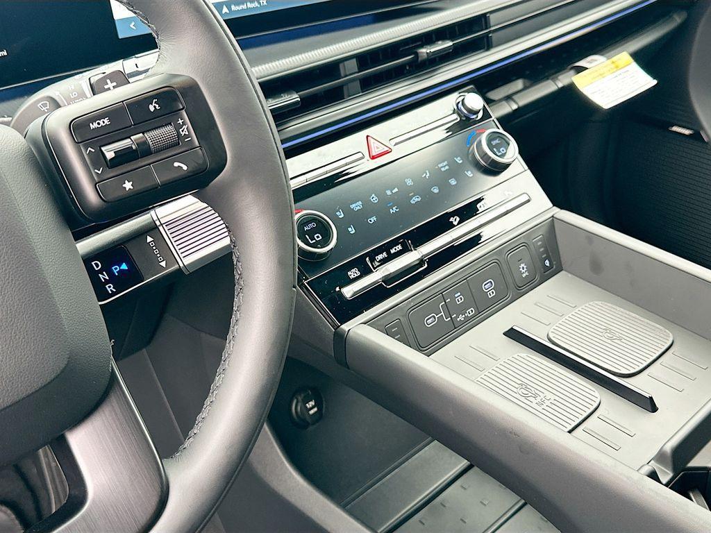 new 2025 Hyundai SANTA FE HEV car, priced at $50,684