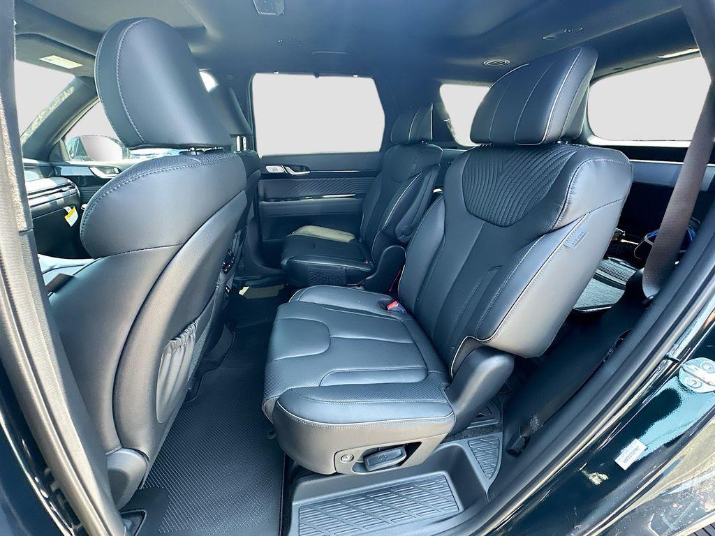 new 2025 Hyundai Palisade car, priced at $55,915
