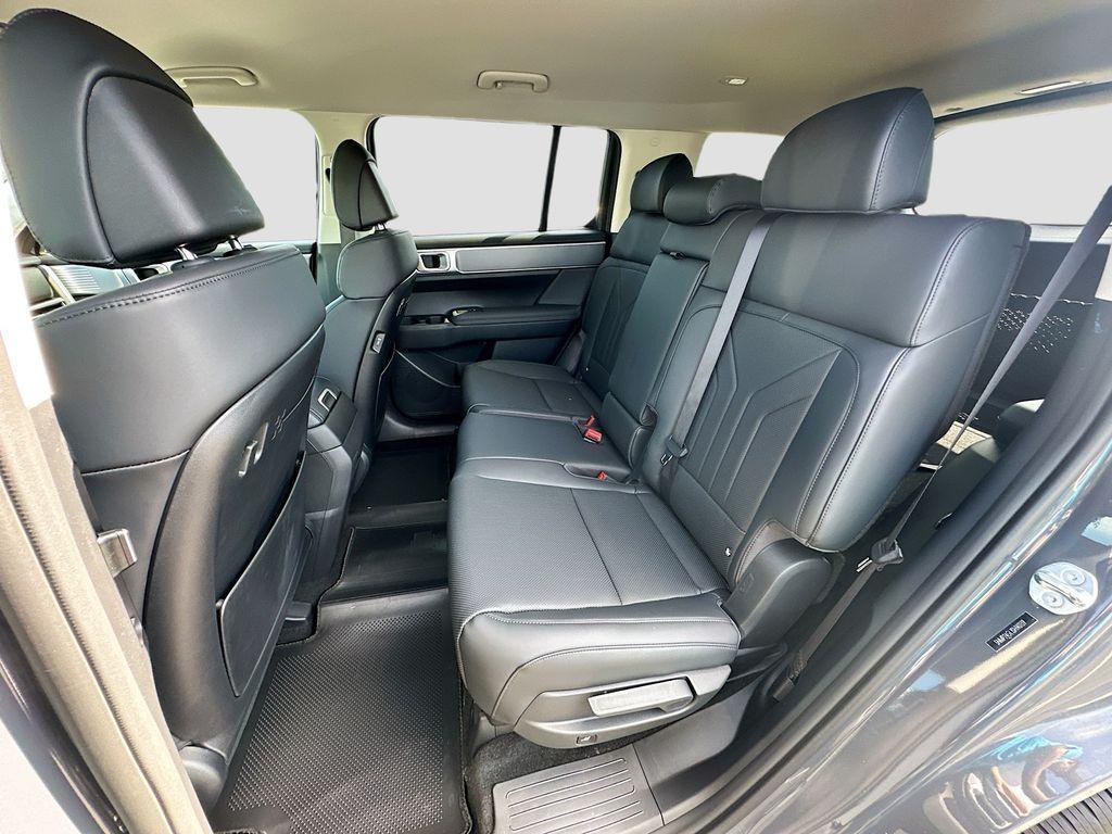 new 2025 Hyundai Santa Fe car, priced at $38,985