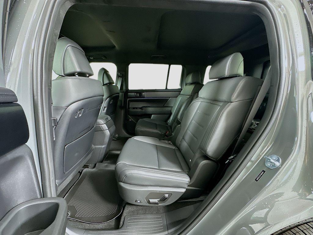 new 2026 Hyundai SANTA FE HEV car, priced at $52,595