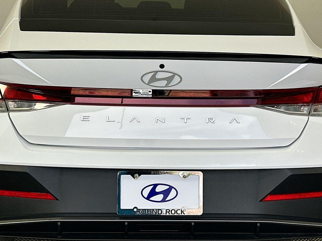 new 2025 Hyundai Elantra car, priced at $25,235
