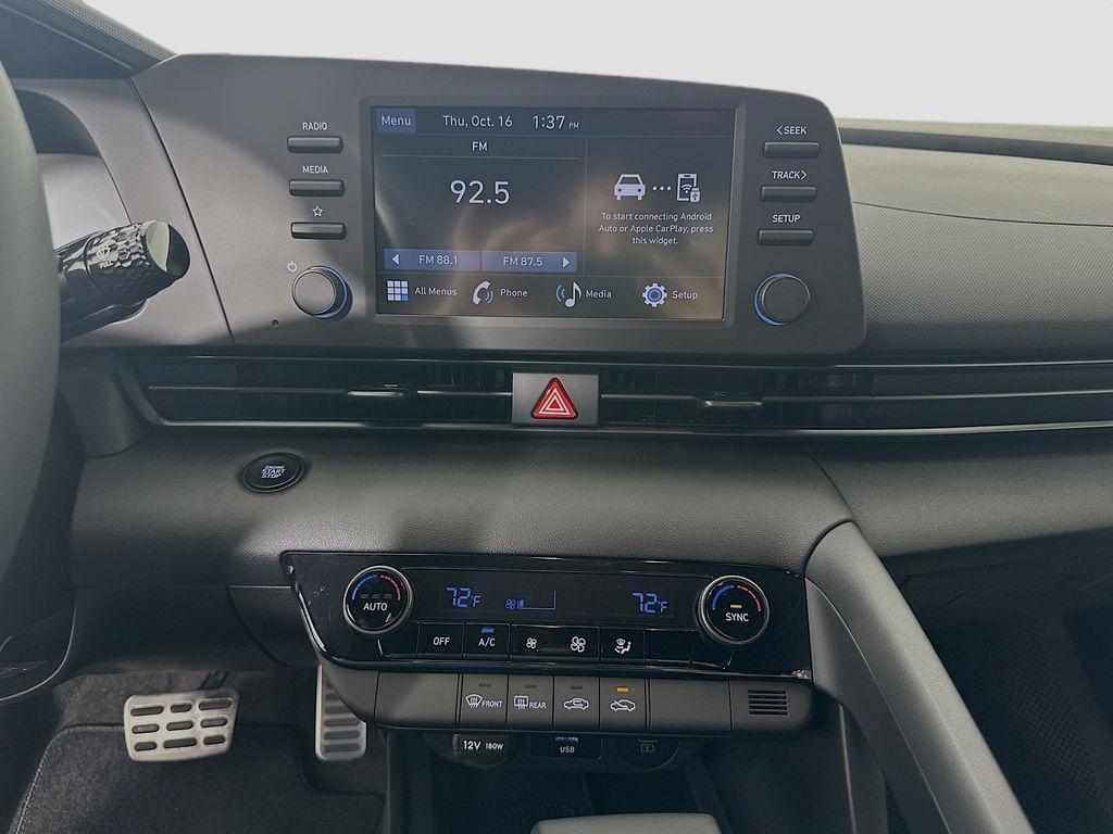 new 2025 Hyundai Elantra car, priced at $25,235