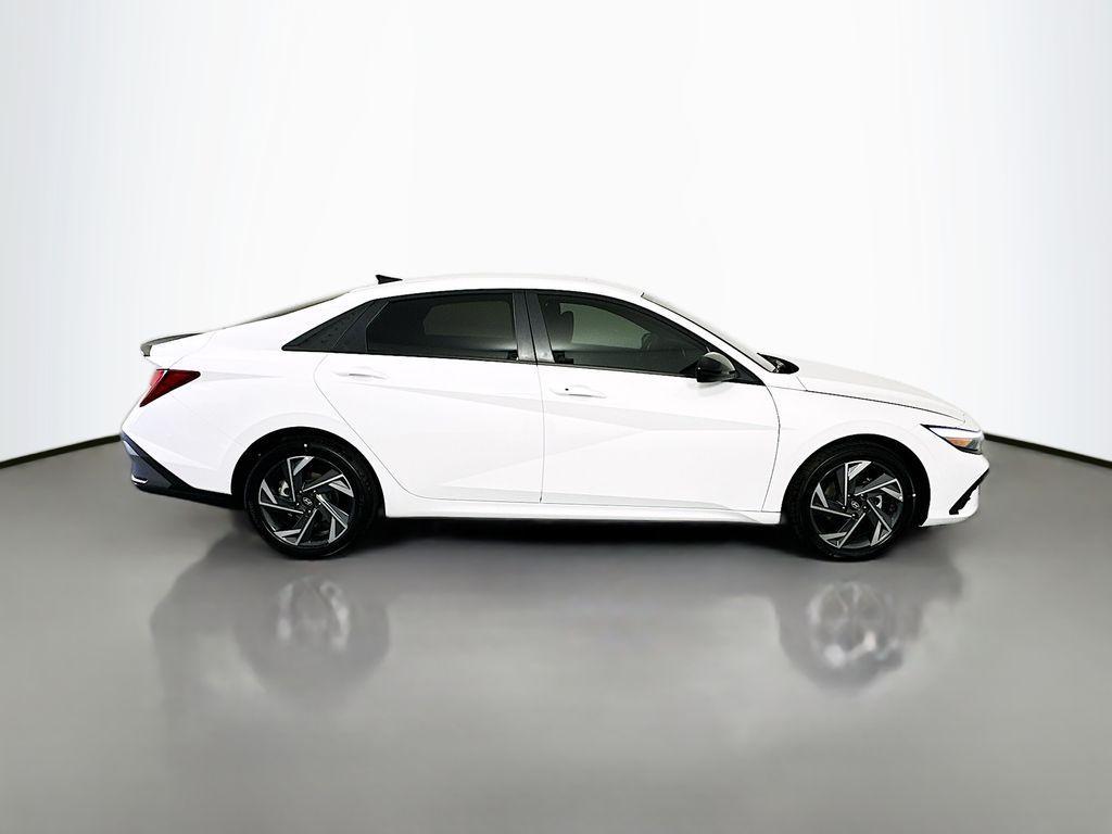 new 2025 Hyundai Elantra car, priced at $25,235