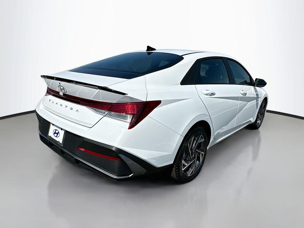 new 2025 Hyundai Elantra car, priced at $25,535