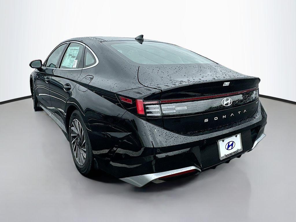 new 2025 Hyundai Sonata Hybrid car, priced at $39,475