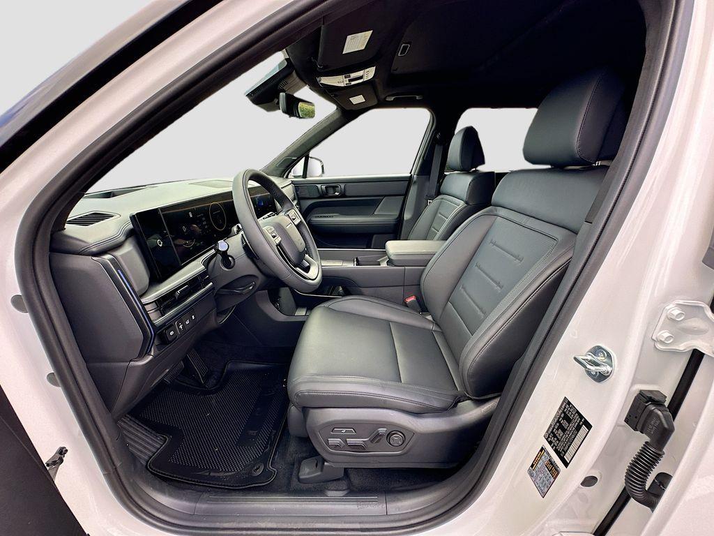 new 2025 Hyundai SANTA FE HEV car, priced at $50,455