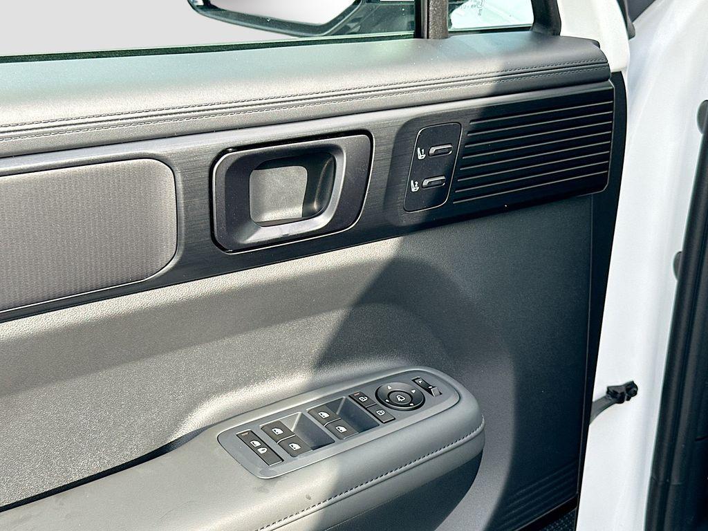new 2025 Hyundai SANTA FE HEV car, priced at $50,455
