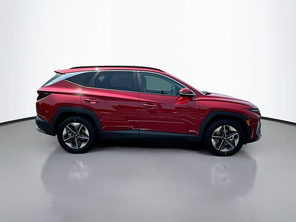 new 2025 Hyundai Tucson car