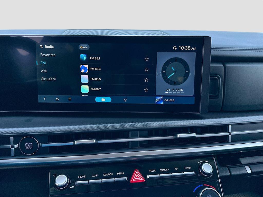 new 2025 Hyundai Santa Fe car, priced at $39,025