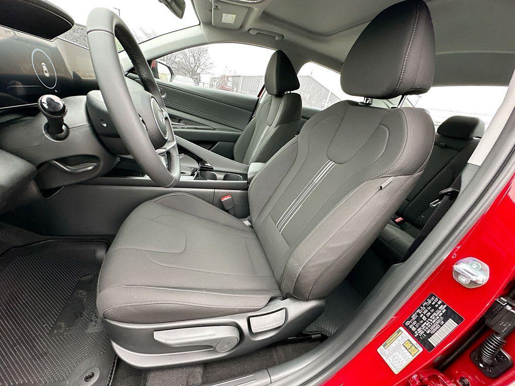 new 2025 Hyundai Elantra car, priced at $27,710