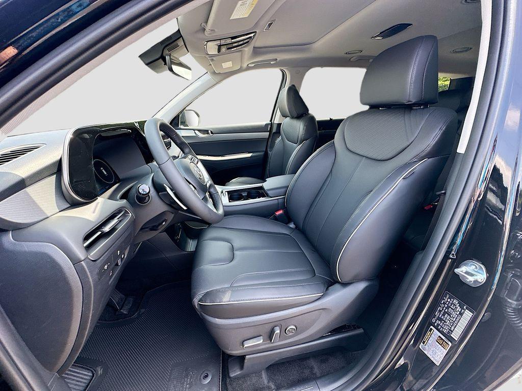 new 2025 Hyundai Palisade car, priced at $46,729