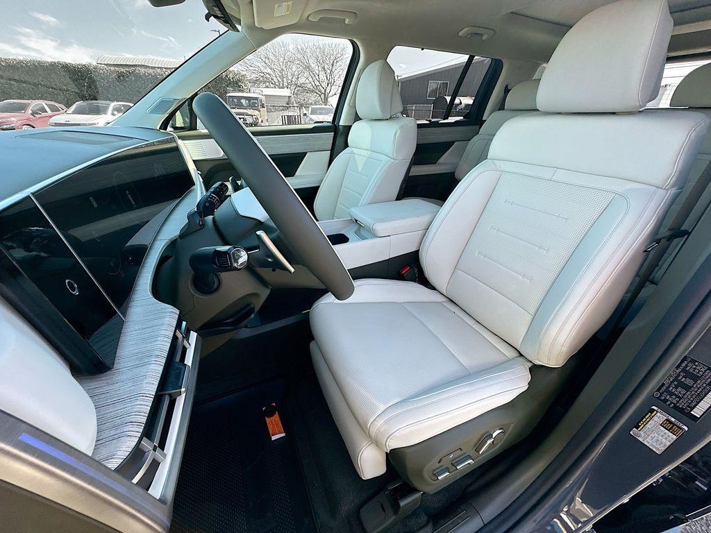 new 2025 Hyundai Santa Fe car, priced at $50,875