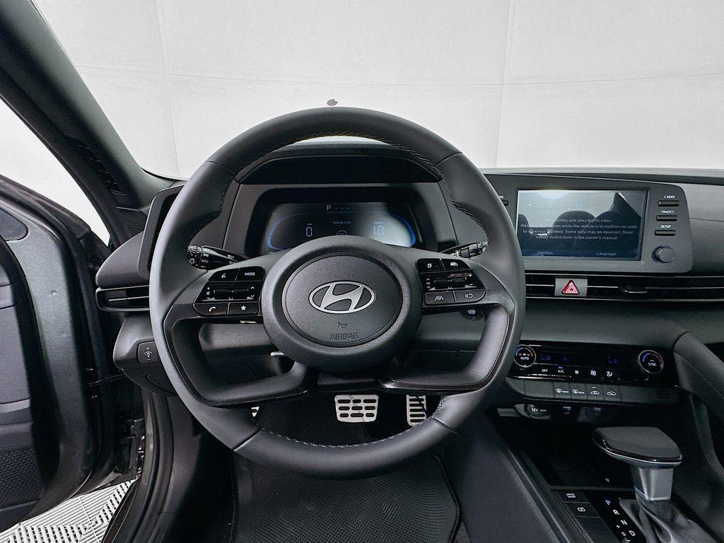 new 2025 Hyundai Elantra car, priced at $24,665