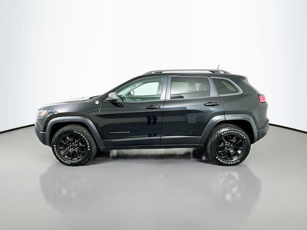 used 2019 Jeep Cherokee car, priced at $20,999