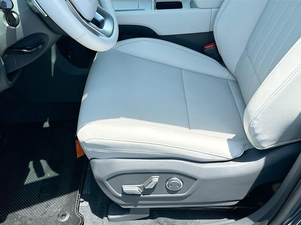 new 2025 Hyundai Santa Fe car, priced at $38,905