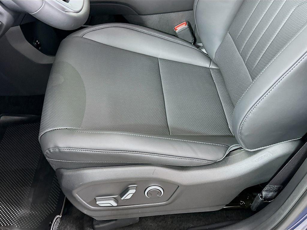 new 2026 Hyundai SANTA FE HEV car, priced at $40,860