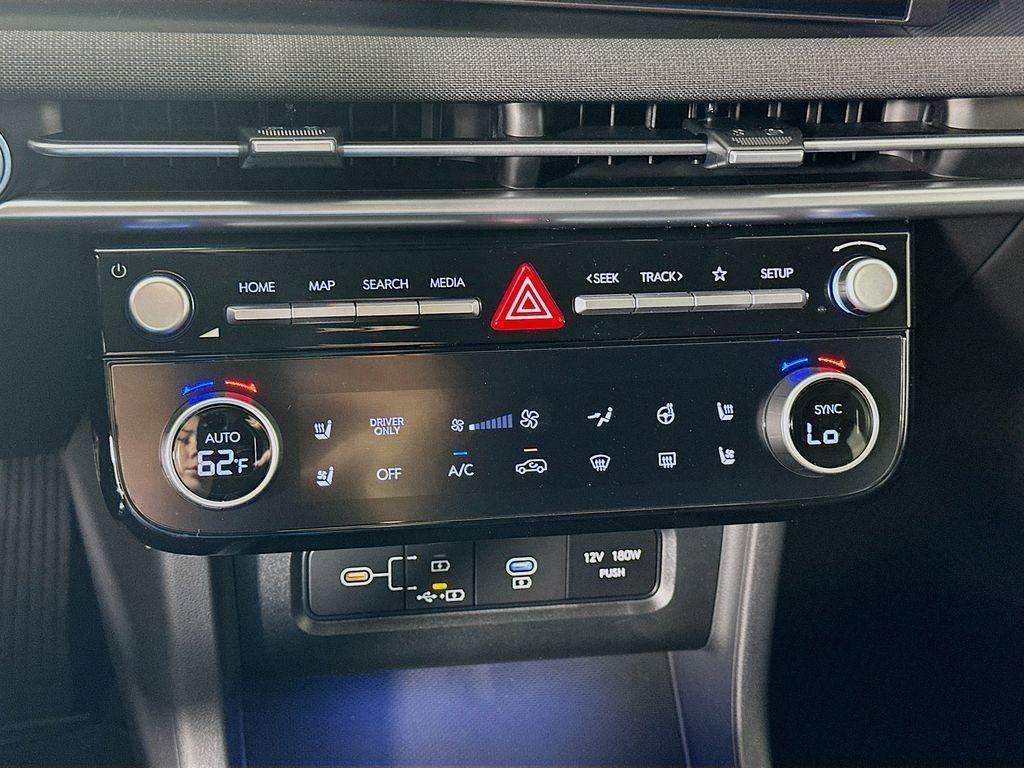 new 2025 Hyundai TUCSON Hybrid car, priced at $43,980
