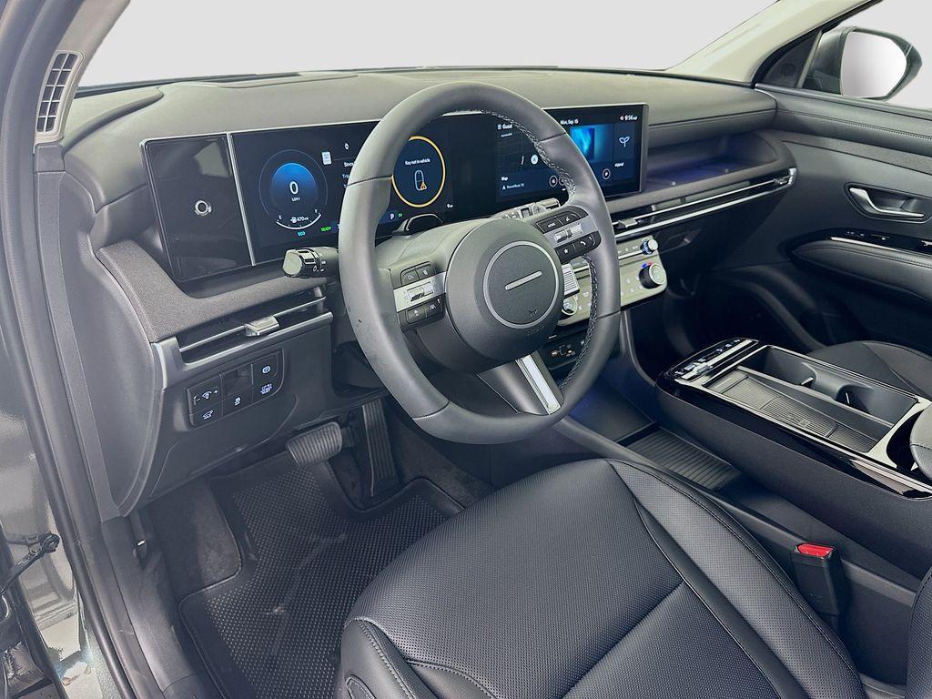 new 2025 Hyundai TUCSON Hybrid car, priced at $43,980