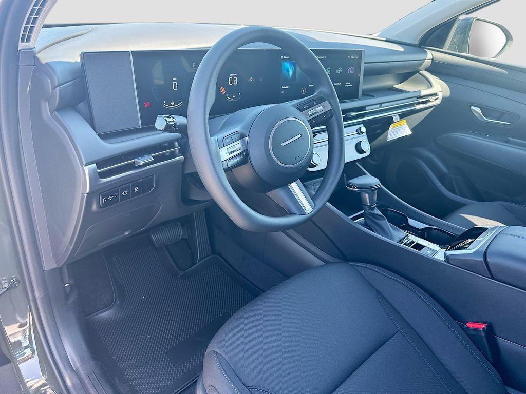 new 2025 Hyundai Tucson car, priced at $32,895