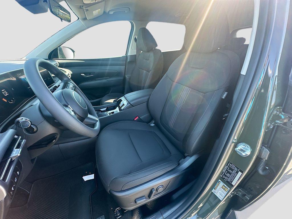 new 2025 Hyundai Tucson car, priced at $32,895