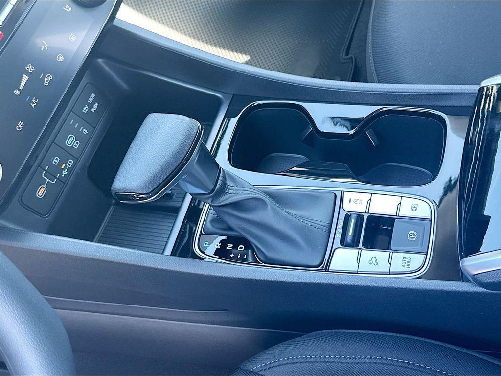 new 2025 Hyundai Tucson car, priced at $32,895