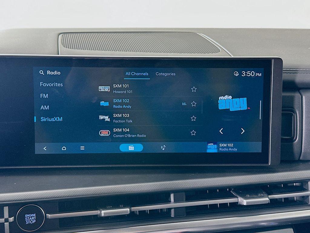 new 2025 Hyundai Santa Fe car, priced at $38,925
